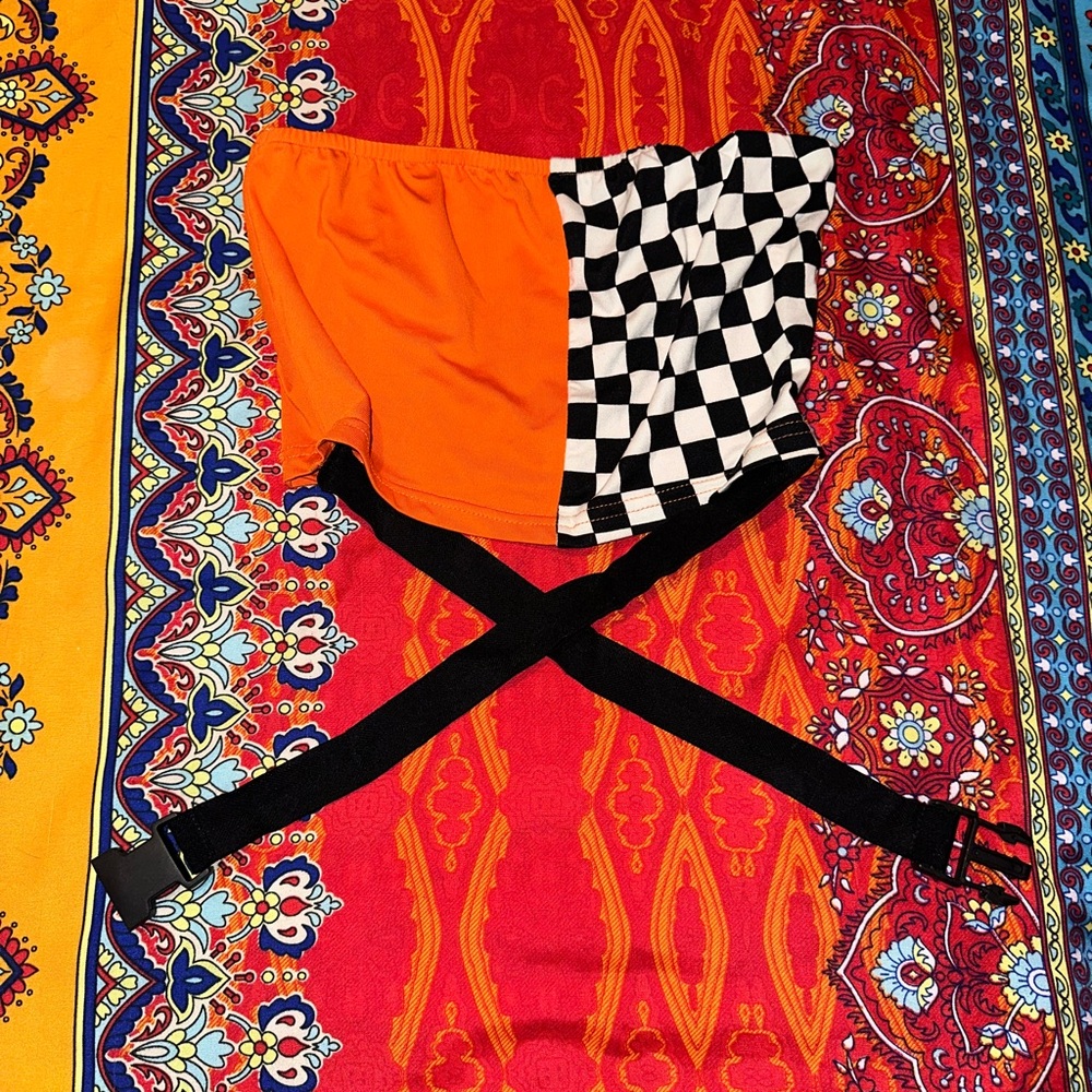 ORANGE CHECKERED CROP TOP